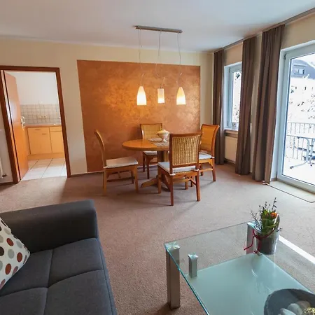 Haus Flora - Apartamento Cochem