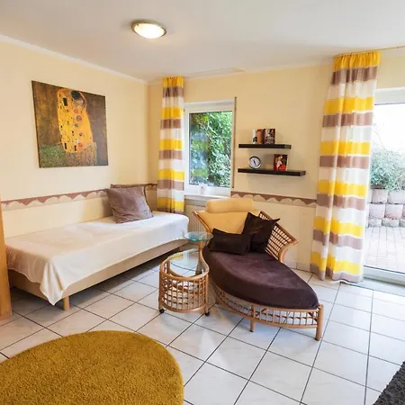 Haus Flora - Apartman